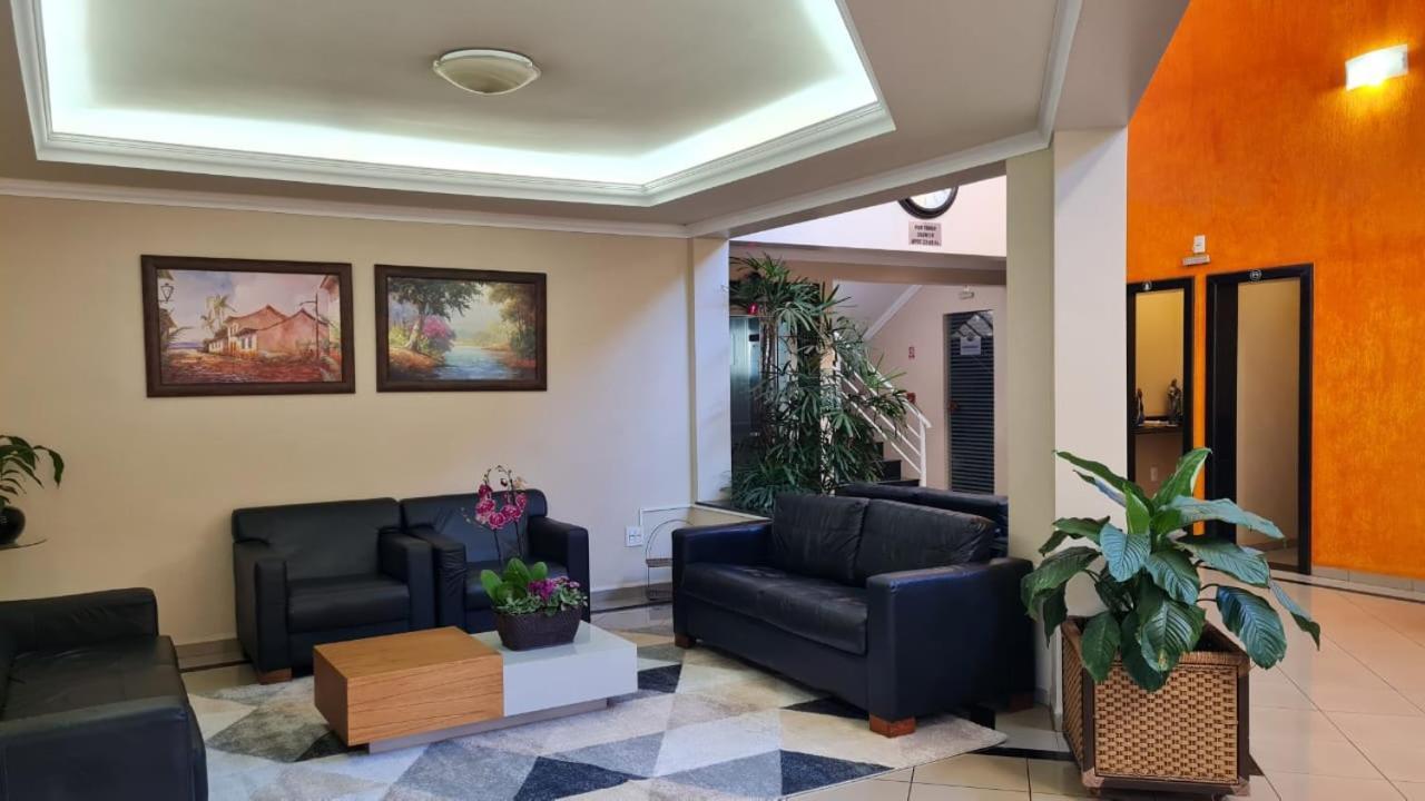 Hotel Jaguar Uberaba Esterno foto