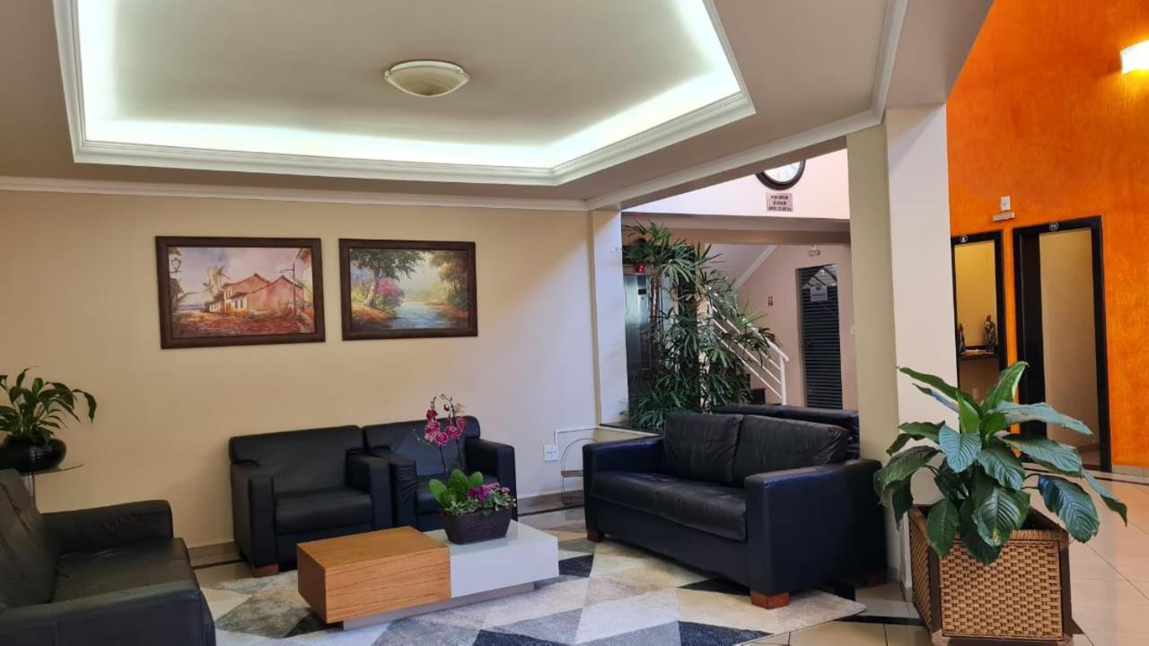Hotel Jaguar Uberaba Esterno foto