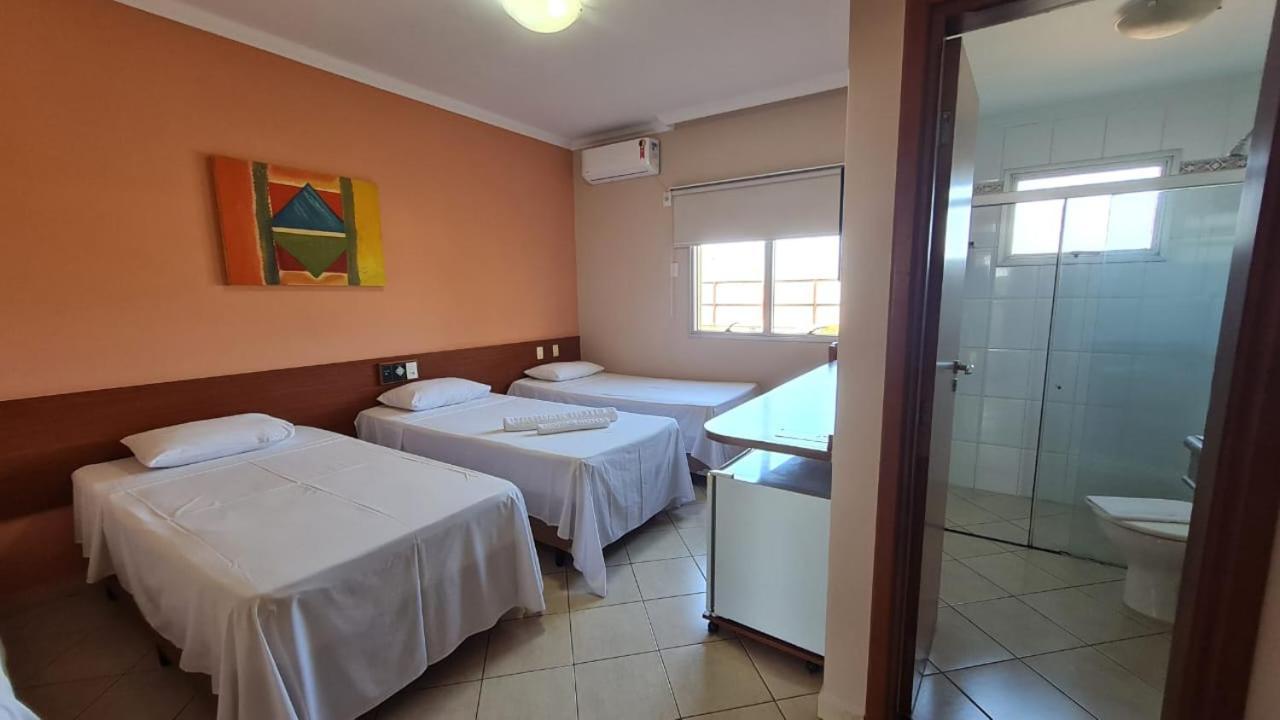 Hotel Jaguar Uberaba Esterno foto