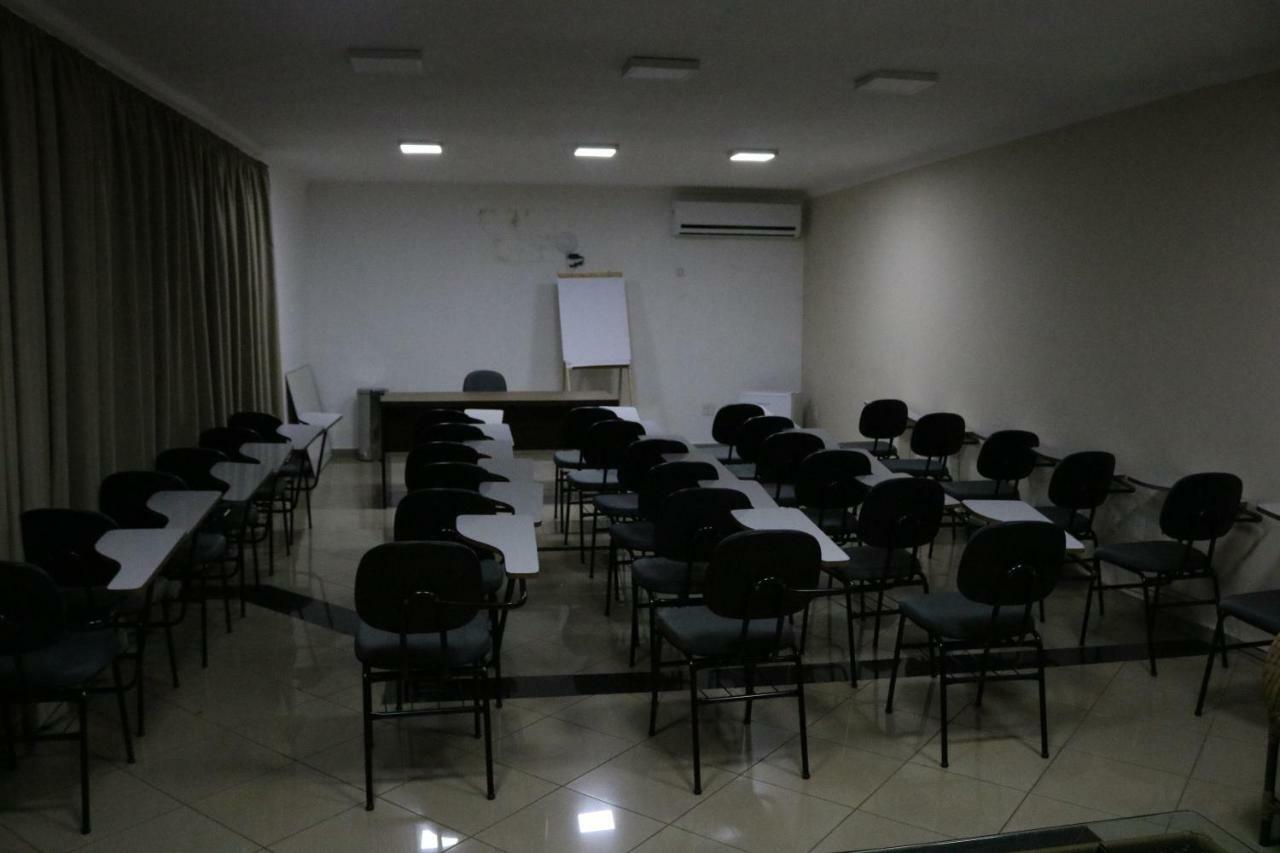 Hotel Jaguar Uberaba Esterno foto